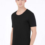 Men Black Solid Half Sleeve Thermal Innerwear Vest